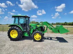 
										2015 John Deere 5085E Tractor full									