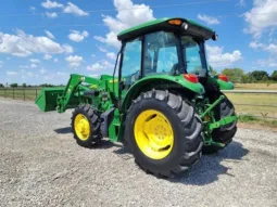 
										2015 John Deere 5085E Tractor full									