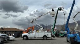 
										2016 Ram 5500 4×4 Boom Truck full									