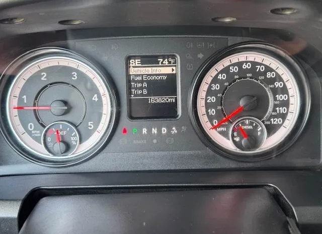 
								2016 Ram 5500 4×4 Boom Truck full									