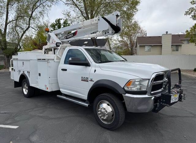 
								2016 Ram 5500 4×4 Boom Truck full									