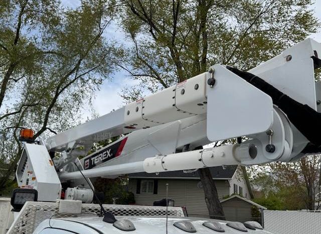 
								2016 Ram 5500 4×4 Boom Truck full									