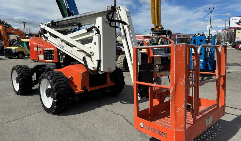 
								2015 Snorkel 4×4 46′ Boom Lift full									