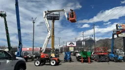 
										2015 Snorkel 4×4 46′ Boom Lift full									