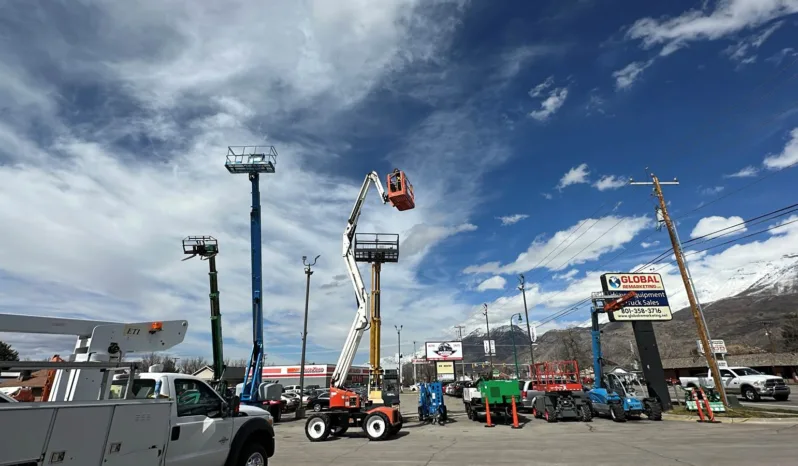 
								2015 Snorkel 4×4 46′ Boom Lift full									