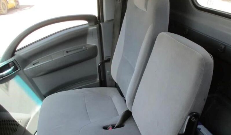 
								2015 Isuzu Chipper Dump Truck full									