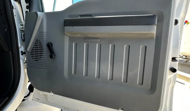 
								2013 Ford F-750 Dump Truck full									