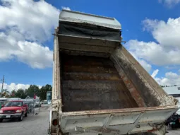 
										2013 Ford F-750 Dump Truck full									