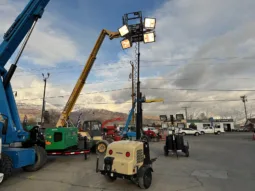 
										2019 Doosan LCV Light Tower full									