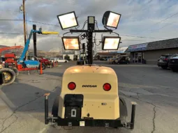 
										2019 Doosan LCV Light Tower full									