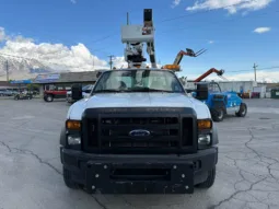 
										2010 Ford F-550 XL Bucket Truck full									