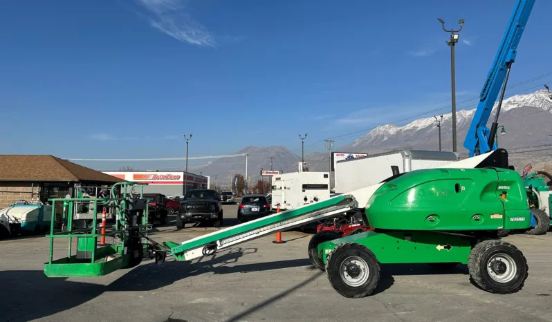 
								2015 JLG 400S 40′ Telescopic Boom Lift full									