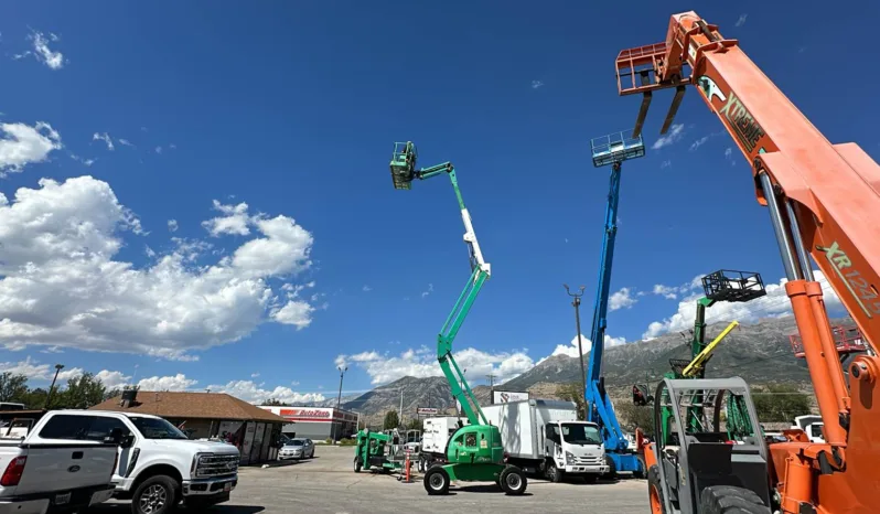
								2013 JLG 450AJ Aerial Boom Lift full									