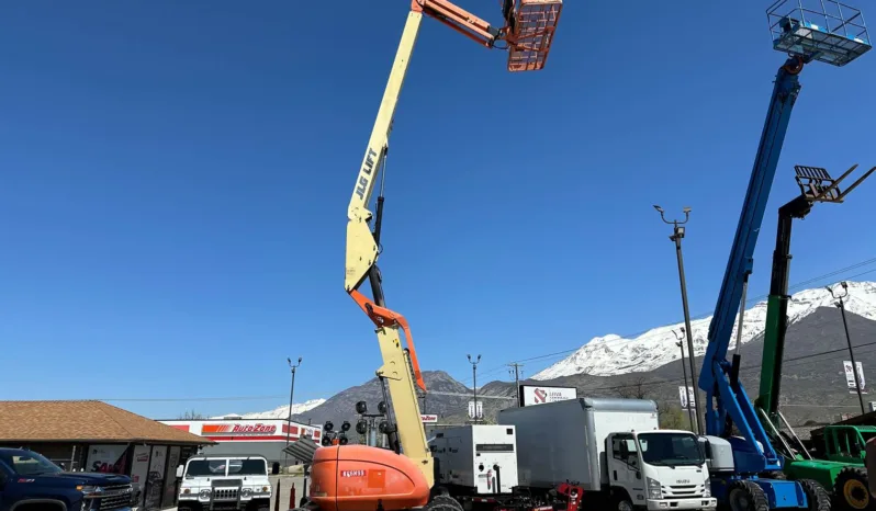 
								2012 JLG 600AJ Aerial Boom Lift full									