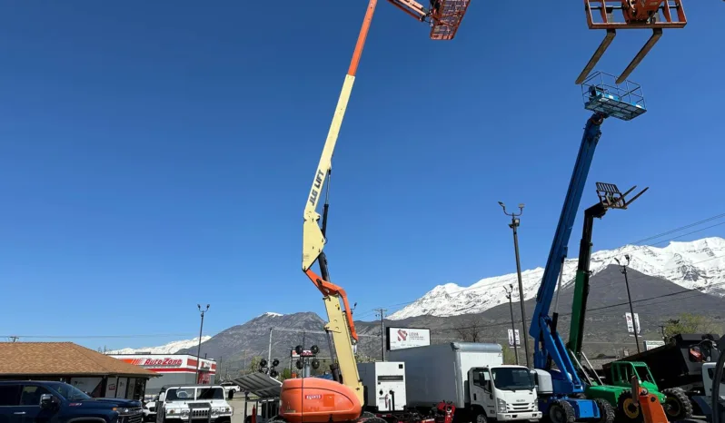 
								2012 JLG 600AJ Aerial Boom Lift full									