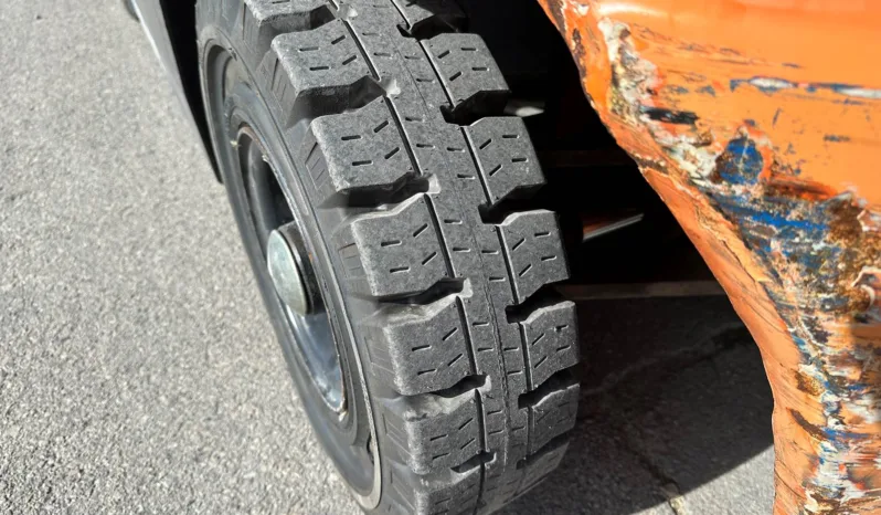 
								2015 Doosan 15′ Forklift full									