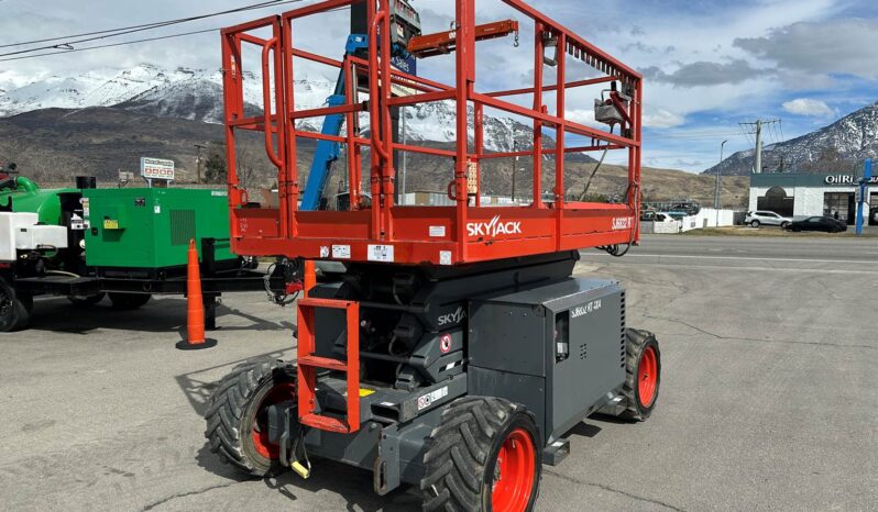 
								2018 SkyJack SJ6832RT Scissor Lift full									