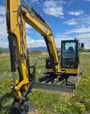 
								2023 CAT 306 CR Mini Excavator full									