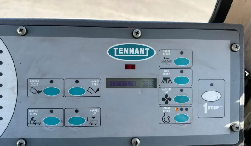 
								2001 Tennant 6650XP Lot Sweeper full									
