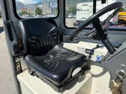 
										2001 Tennant 6650XP Lot Sweeper full									