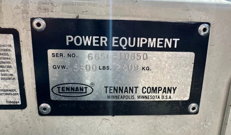 
								2001 Tennant 6650XP Lot Sweeper full									