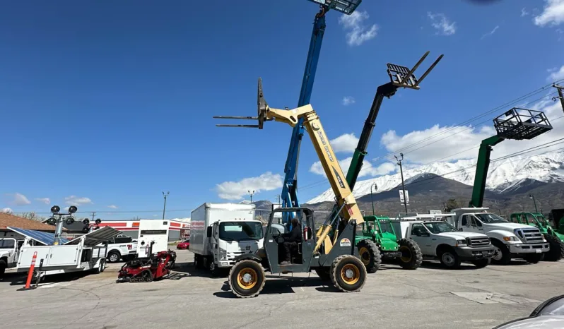 
								2013 GEHL RS6-34 6k lb. 34′ Telehandler Forklift full									