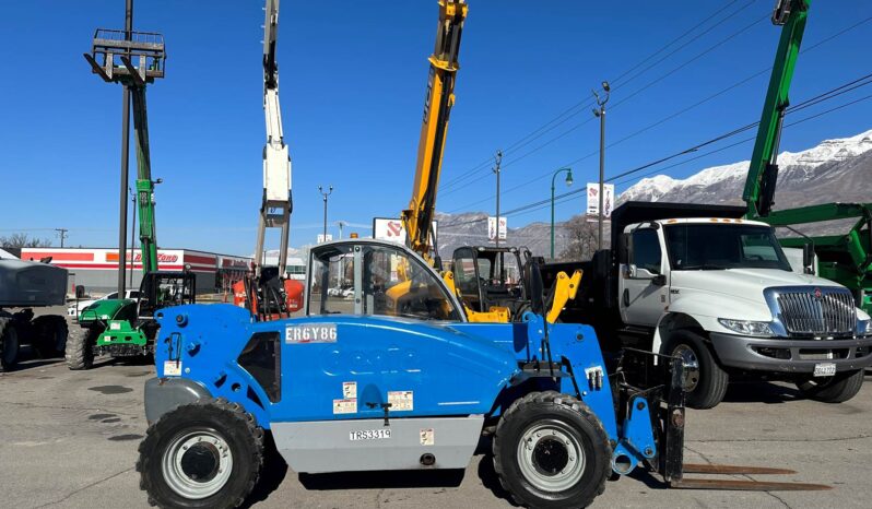 
								2014 Genie GTH-5519 5500 lb. 19′ Telehandler Forklift full									