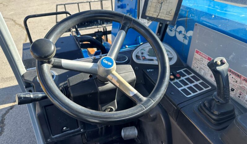 
								2014 Genie GTH-5519 5500 lb. 19′ Telehandler Forklift full									
