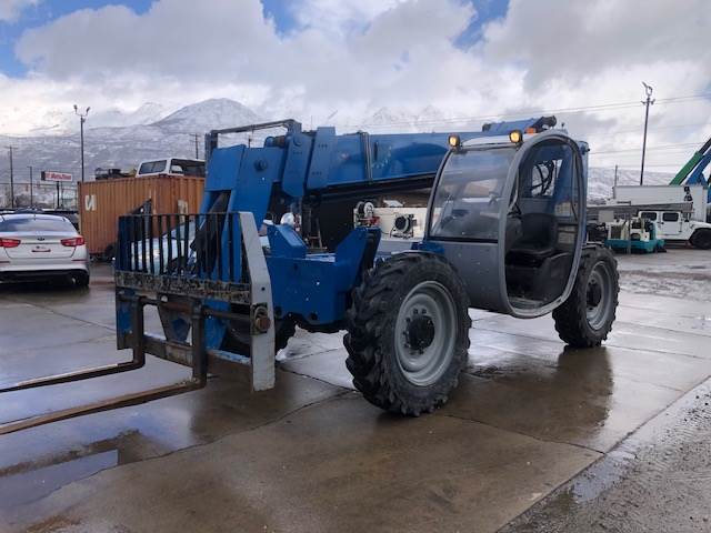 2006 Genie GTH-844 44′ Telehandler Forklift