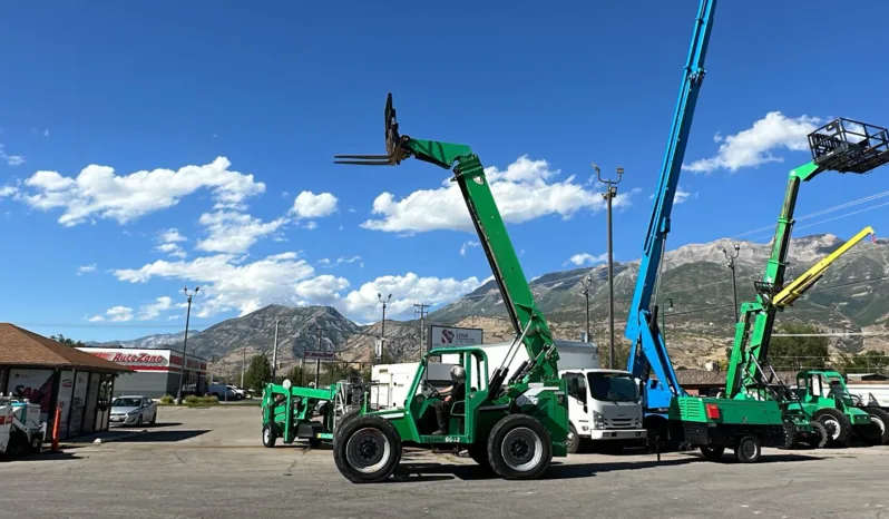 
								2014 Skytrak 6042 6k lb. 42′ Telehandler Forklift full									