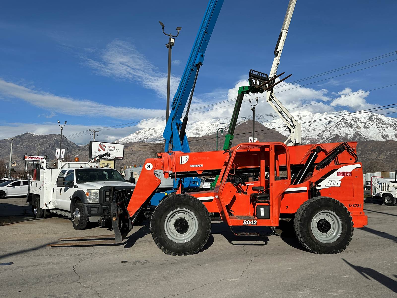 2001 Skytrak 8042 8000 lb. 42′ Telehandler Forklift