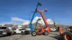 
										2001 Skytrak 8042 8000 lb. 42′ Telehandler Forklift full									