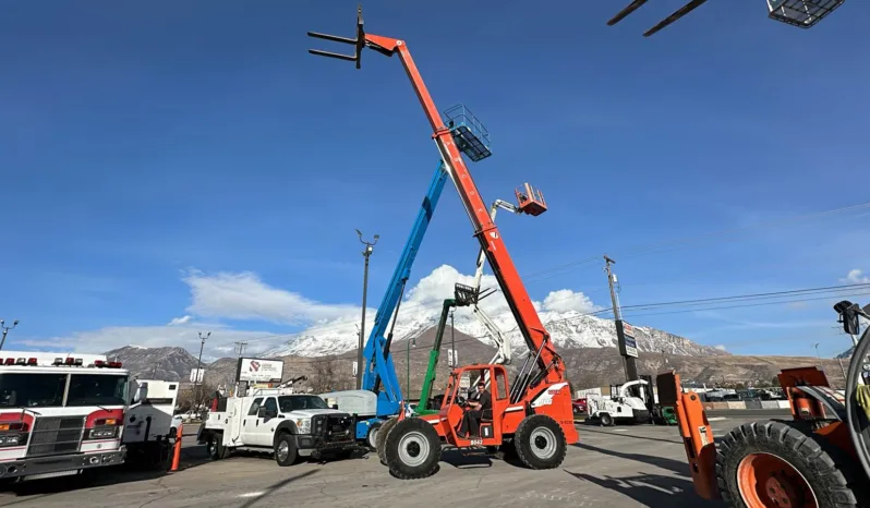 
								2001 Skytrak 8042 8000 lb. 42′ Telehandler Forklift full									