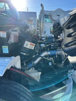 
										2019 Freightliner M2 Cummins Water Truck full									