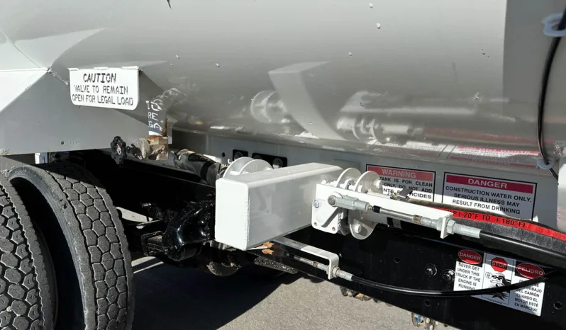 
								2019 Freightliner M2 Cummins Water Truck full									