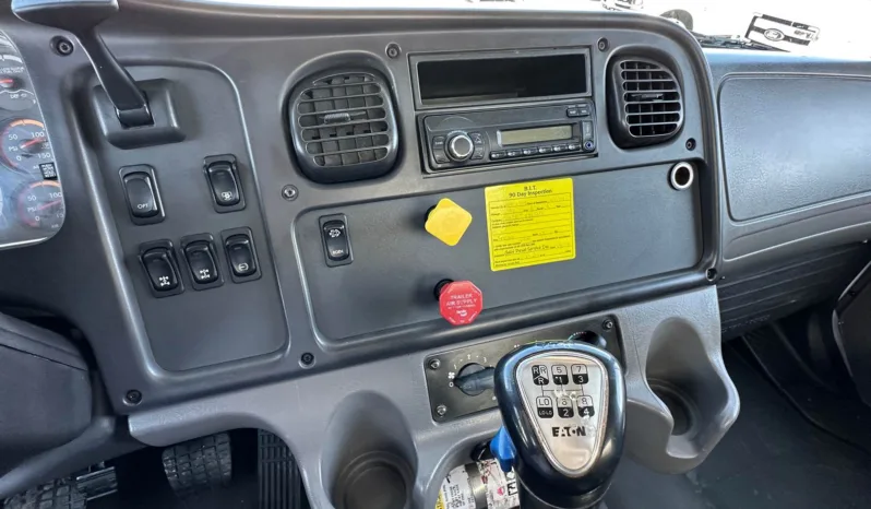 
								2017 Freightliner M2 106 Water Truck full									
