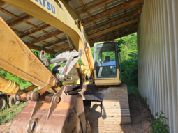 
										2003 Komatsu PC 220 LC 7 Trackhoe full									