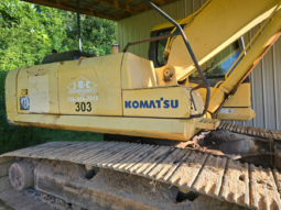 
										2003 Komatsu PC 220 LC 7 Trackhoe full									