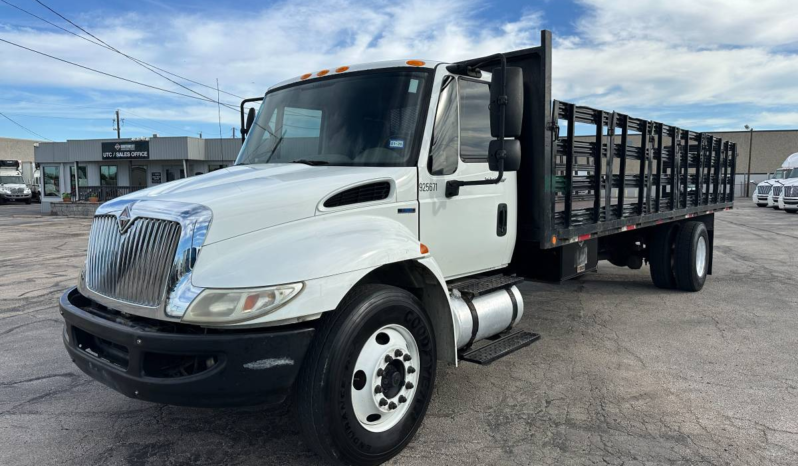 
								2010 International 4300 Flatbed Truck full									