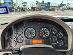 
										2010 International 4300 Flatbed Truck full									