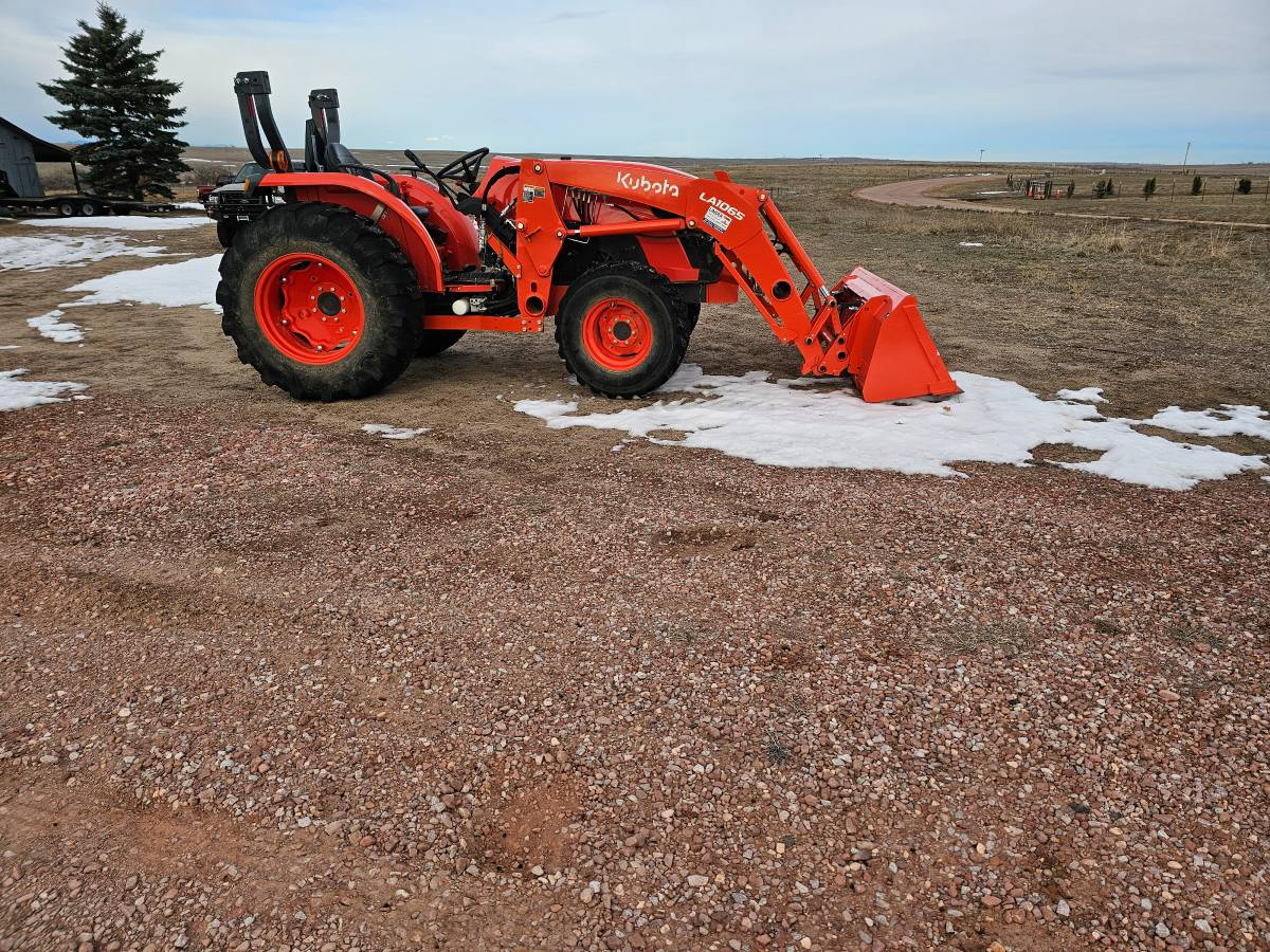 2021 Kubota MX5400 Tractor