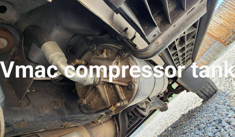 
								2011 Ford F550 Mechanics Truck full									