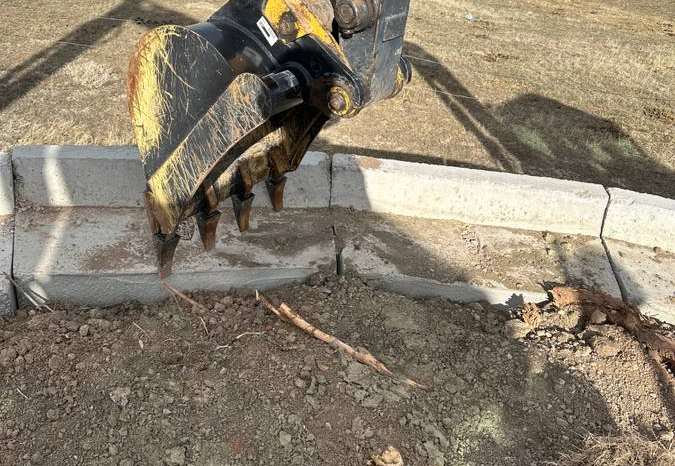 
								2020 John Deere 50g Mini Excavator full									