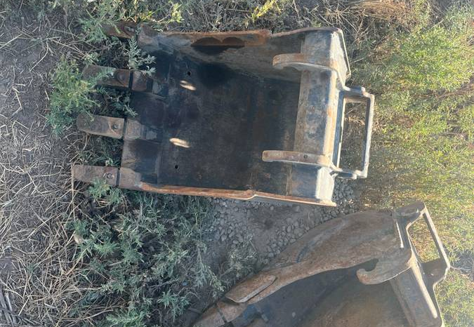 
								2015 Bobcat E50 Mini Excavator full									