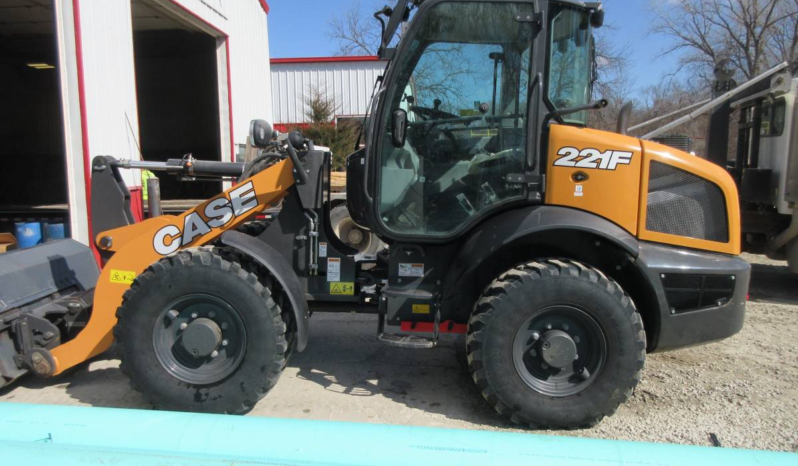 
								2020 Case 221F Wheel Loader full									