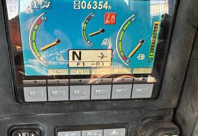 
								2013 Komatsu 155AX-6 Dozer full									