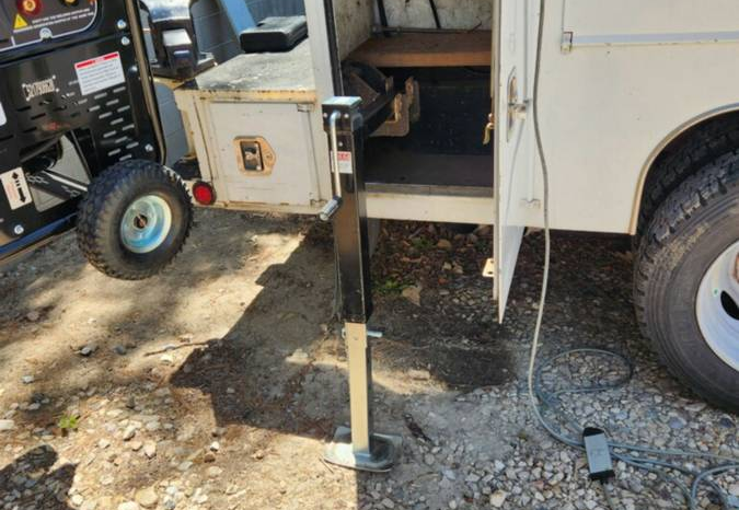 
								2011 Ford F550 Mechanics Truck full									