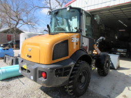 
										2020 Case 221F Wheel Loader full									