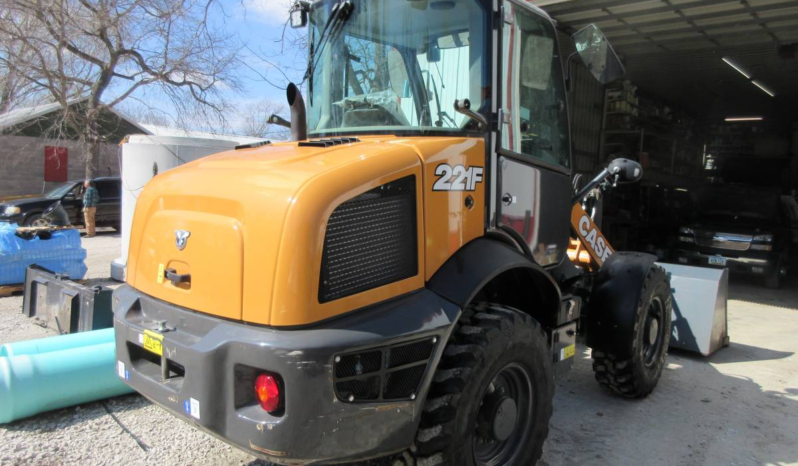 
								2020 Case 221F Wheel Loader full									