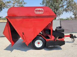 
										014 Toro Rake O Vacuum Sweeper full									